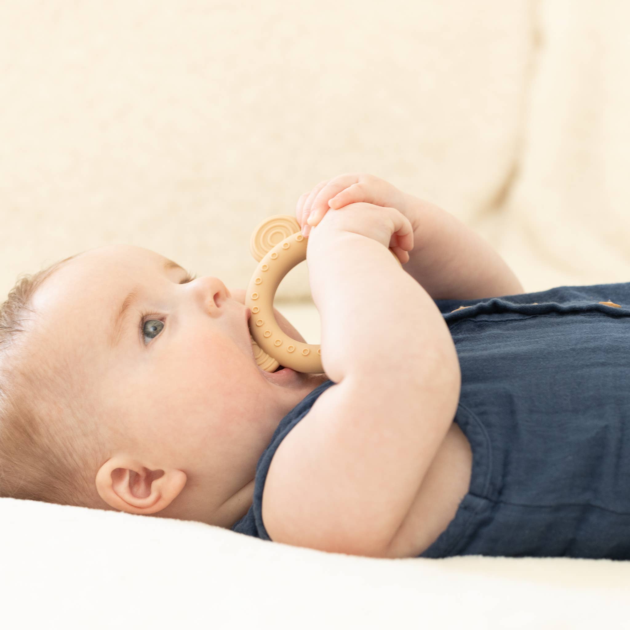 Bella Tunno - Bear Rattle Buddy