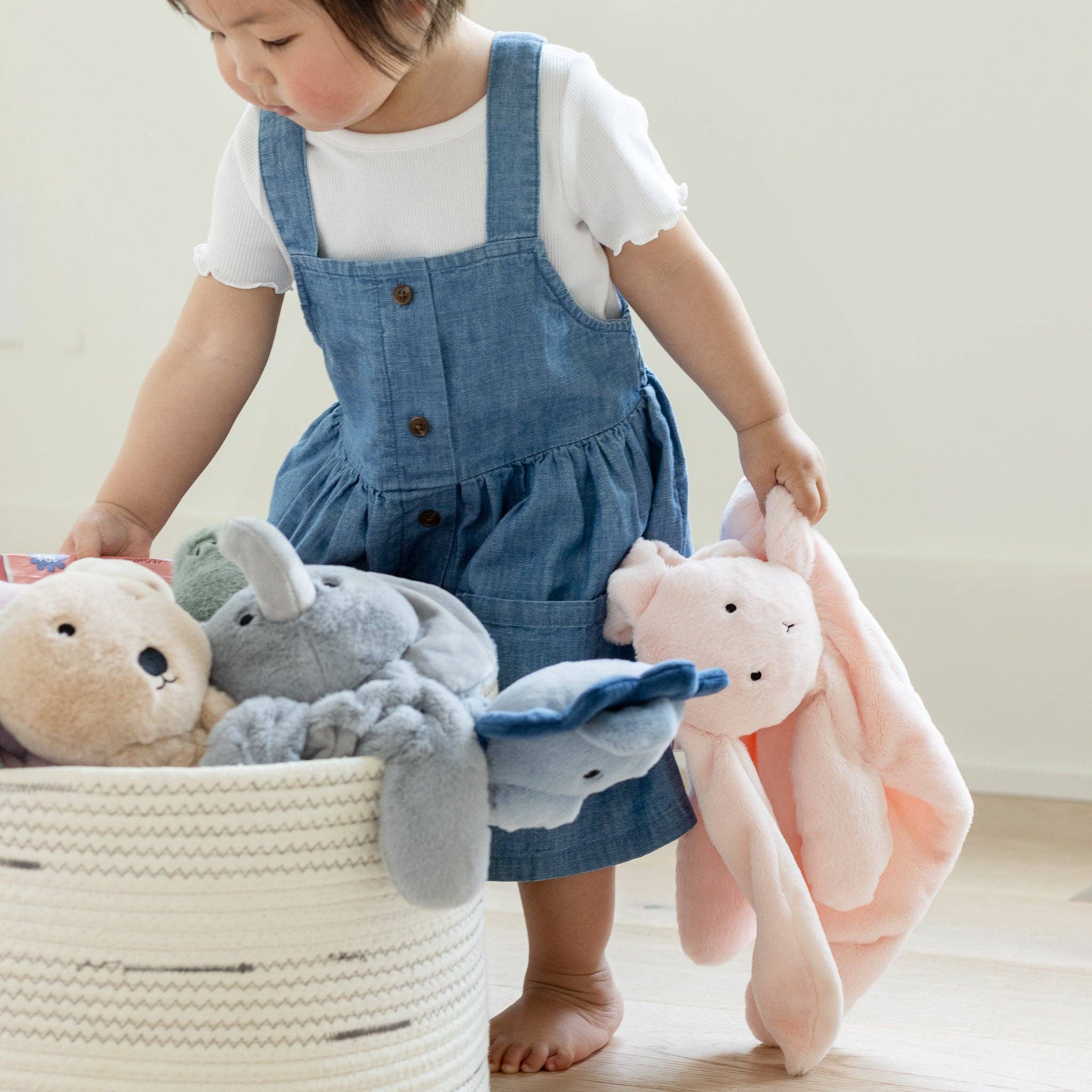 Bella Tunno - Big Buddy Evie the Elephant